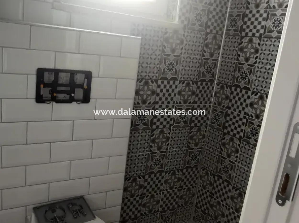 Satılık Havuzlu Site İçinde Dubleks Villa