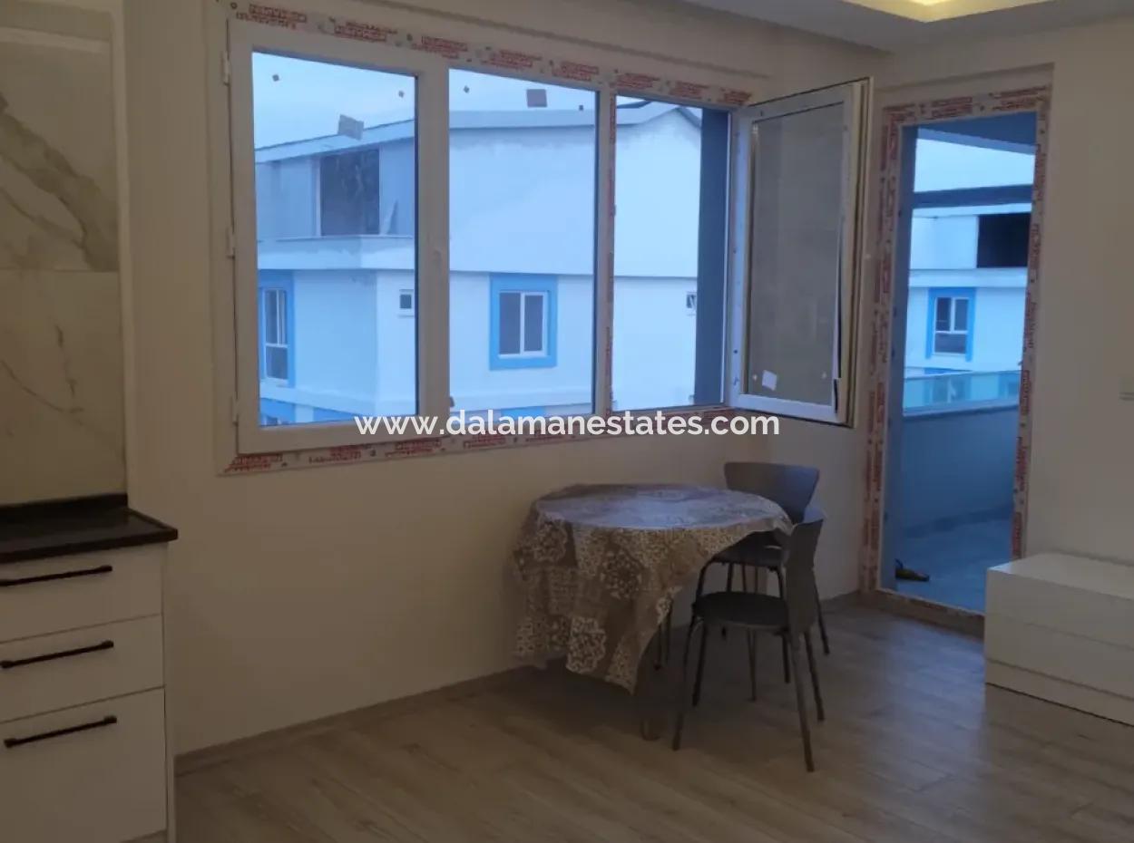 Dalaman Atakent Mahallesinde Satılık Havuzlu Daire
